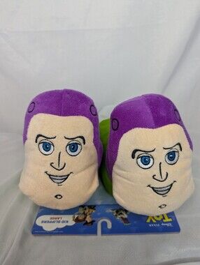 NWT Disney Pixar Toy Story Buzz Lightyear Kids Slippers Size L